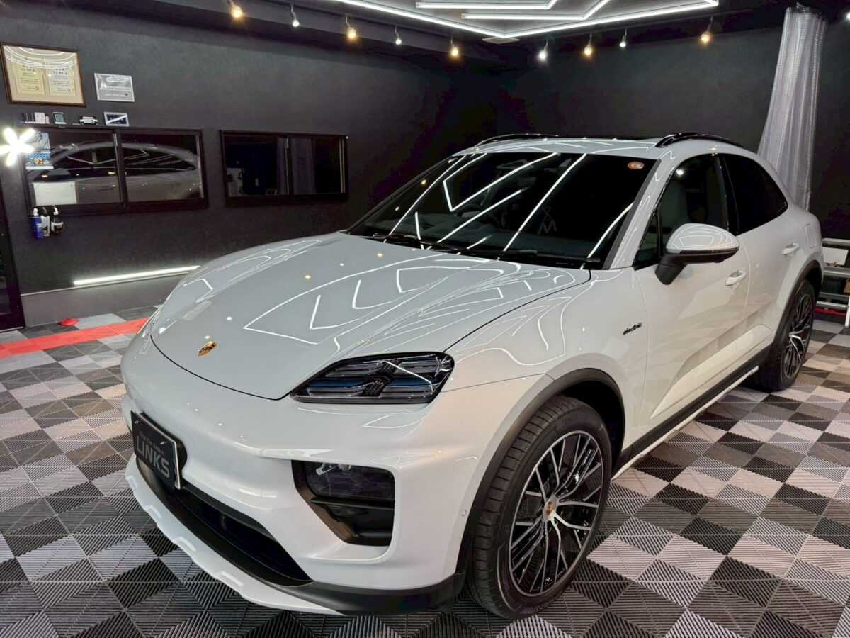 Porsche Macan 4S Electric フル電動マカンへレザーシートコーティング施行