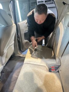 行田市で車内クリーニング・消臭ならD‑works｜ラスプロ技術導入で“ニオイの元”からケア