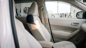佐賀県伊万里市 車内クリーニング｜海・川・山帰りのSUVシートと内装をまとめて整える