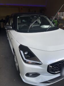 新型スイフト｜ファブリックシートコーティング施工事例｜片道40km通勤でも安心の汚れ防止対策【岡山市・Total Car Support LINKS】